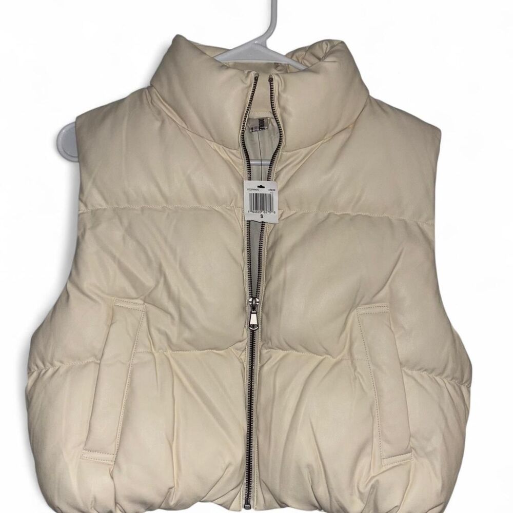 Unbranded Women's Cream and Tan Gilet